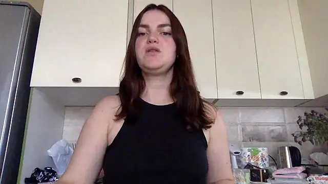 Karolina llove online show from 09-25-25, 08:18