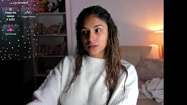 SaraParisi online show from 10-20-25, 10:43