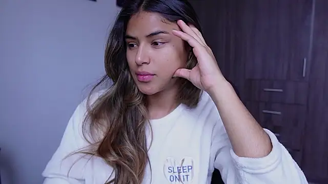 SaraParisi online show from 03-07-26, 03:20