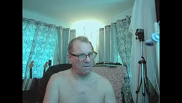 coryassman online show from 04-22-26, 07:48