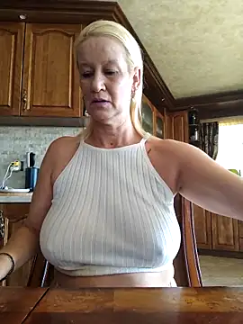 Snapshot of Lotus-blume1 chatting on 09-18-25, 08:16 Lotus-blume1 online show from 09-18-25, 08:16
