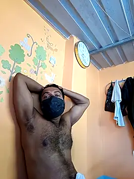 model yesx online show from 03-01-25, 05:09