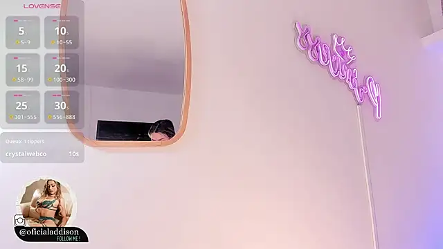 Snapshot of Addison_baker chatting on 02-01-25, 02:05 Addison baker online show from 02-01-25, 02:05