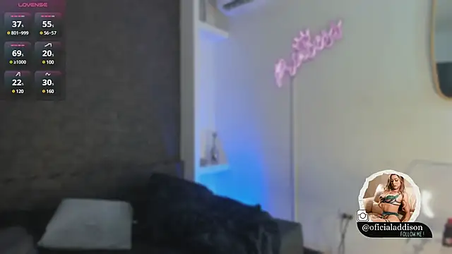 Snapshot of Addison_baker chatting on 02-25-25, 11:11 Addison baker online show from 02-25-25, 11:11