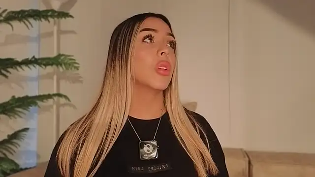 Snapshot of Addison_baker chatting on 10-11-25, 09:02 Addison baker online show from 10-11-25, 09:02