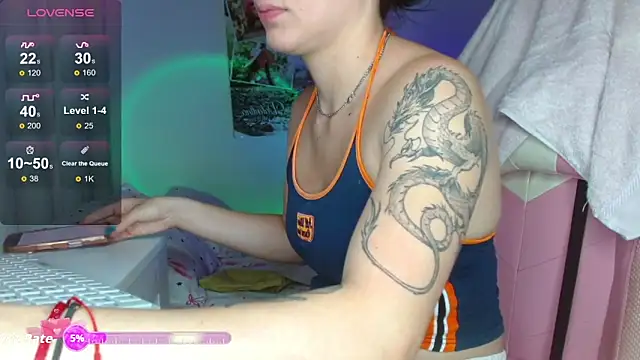 sexy valentina1 online show from 12-18-25, 01:11