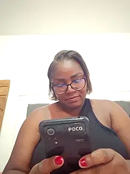 Snapshot of kaorysquirt chatting on 12-17-25, 04:29 kaorysquirt online show from 12-17-25, 04:29