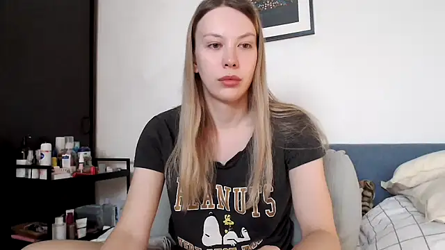 Snapshot of Scarlettford chatting on 02-13-26, 11:06 Scarlettford online show from 02-13-26, 11:06