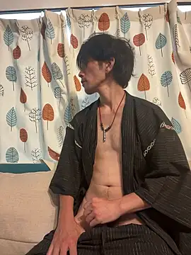 Katakuriko-Denpun online show from 07-25-26, 03:15