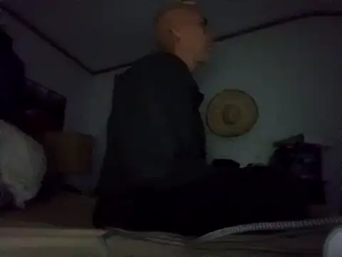 Xoc8  online show from 03-03-25, 04:03