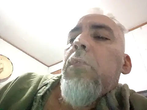 Xoc8  online show from 10-03-25, 08:22