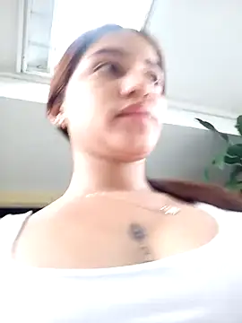 AnthonelaDuque online show from 10-03-25, 11:51