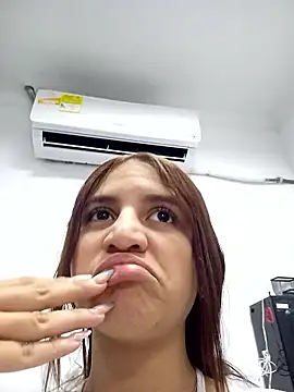 AnthonelaDuque online show from 01-12-26, 11:26