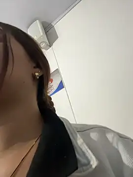 AnthonelaDuque online show from 02-25-26, 11:42