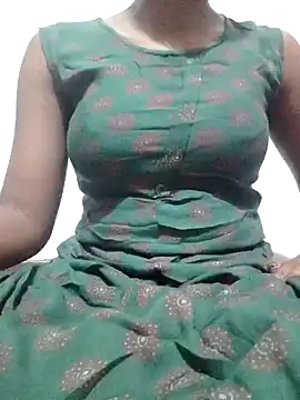 rituporna2004 online show from 12-20-24, 12:08