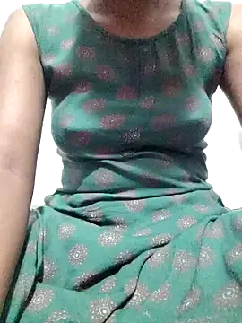 rituporna2004 online show from 01-14-25, 01:04