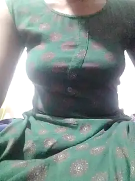 rituporna2004 online show from 01-16-25, 03:02