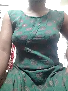 rituporna2004 online show from 02-15-25, 12:04