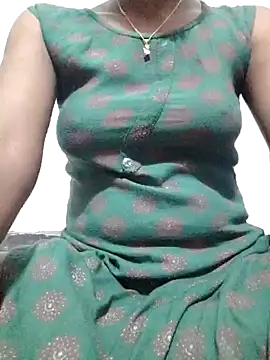 rituporna2004 online show from 02-25-25, 12:25