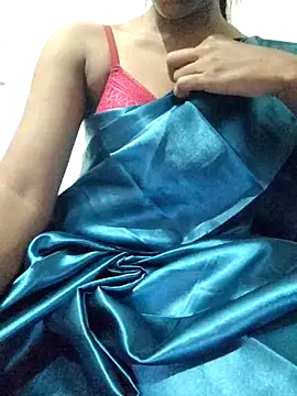 rituporna2004 online show from 09-09-25, 08:25