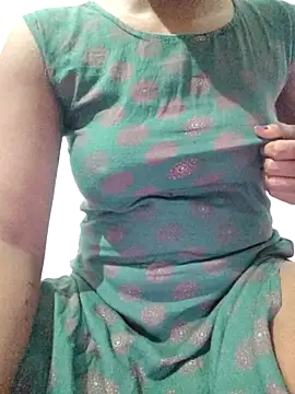 rituporna2004 online show from 10-14-25, 03:18