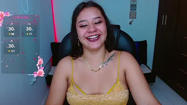 Snapshot of Anetha_rose chatting on 03-12-25, 05:13 Anetha rose online show from 03-12-25, 05:13