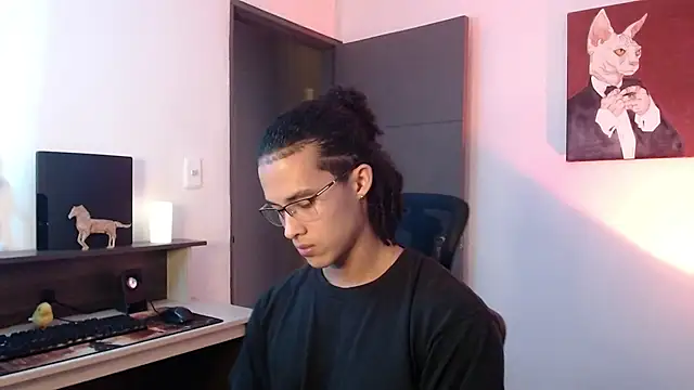 Snapshot of alejo_x3 chatting on 01-15-25, 01:12 alejo x3 online show from 01-15-25, 01:12