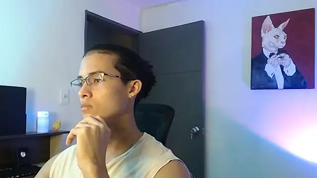 Snapshot of alejo_x3 chatting on 02-27-25, 01:27 alejo x3 online show from 02-27-25, 01:27