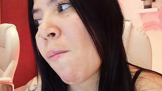 AilynRed online show from 02-21-25, 07:45