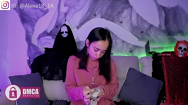 Alana Pherson online show from 10-10-25, 07:40