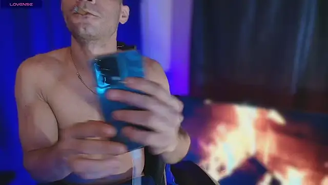 sexyboycolombi4 online show from 07-01-26, 07:24
