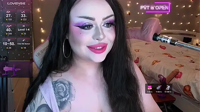 Snapshot of og_maddison chatting on 12-28-24, 07:11 og maddison online show from 12-28-24, 07:11