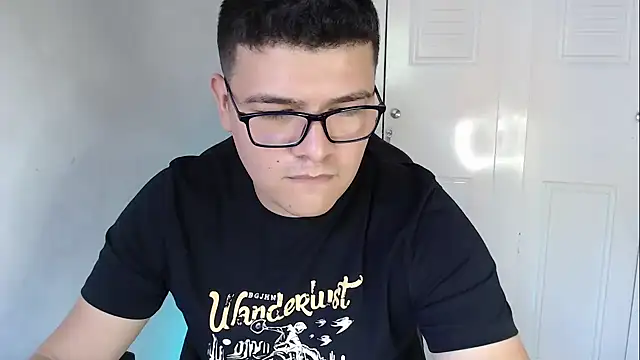 Plug Control online show from 09-26-25, 05:17