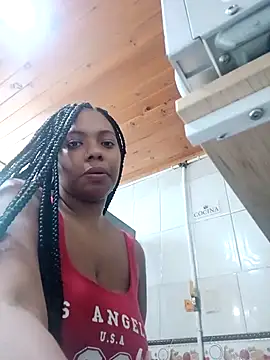 lia mariana online show from 11-11-25, 05:57