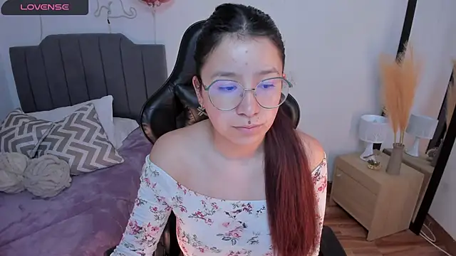 Amy joones online show from 04-03-26, 11:30