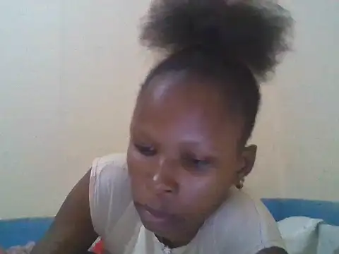 Snapshot of CharlotteDee chatting on 09-24-25, 05:49 CharlotteDee online show from 09-24-25, 05:49