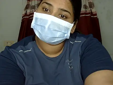 cutelady65 online show from 09-27-25, 04:23