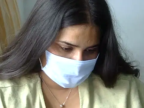 cutelady65 online show from 04-11-26, 06:34