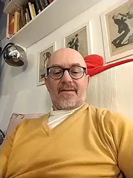 Snapshot of MadProfessor chatting on 03-03-26, 04:57 MadProfessor online show from 03-03-26, 04:57