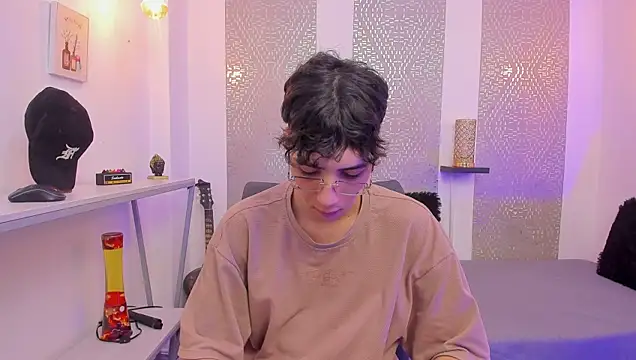 Nikolay Gregori online show from 10-30-25, 04:03