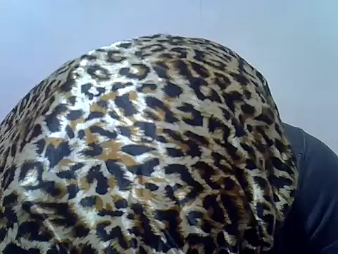 miss tash online show from 11-30-25, 10:58