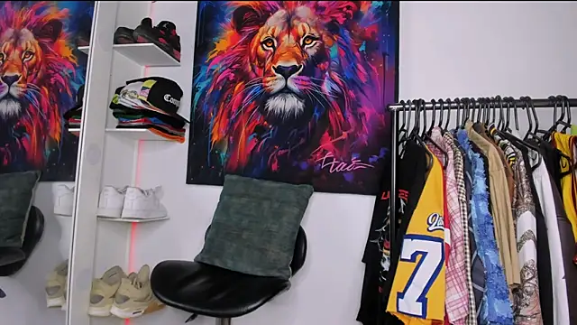 Snapshot of Pantera_black_21 chatting on 12-05-25, 04:21 Pantera black 21 online show from 12-05-25, 04:21