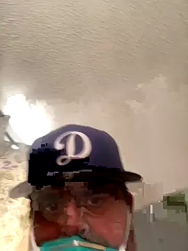 Miguel16i online show from 12-04-24, 09:24