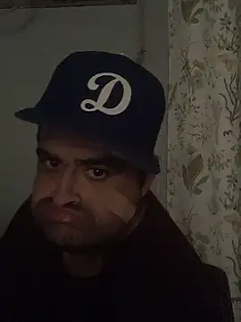 Miguel16i online show from 12-08-24, 03:32