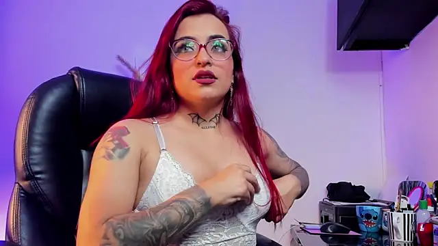 valeriee millerr  online show from 03-21-25, 07:35