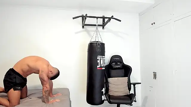 dan01  online show from 12-21-25, 01:18