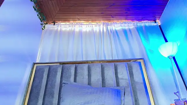 Eda Bonne online show from 11-30-25, 12:42