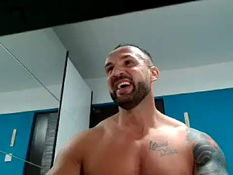 Magnificmuscles89 online show from 03-09-25, 12:10