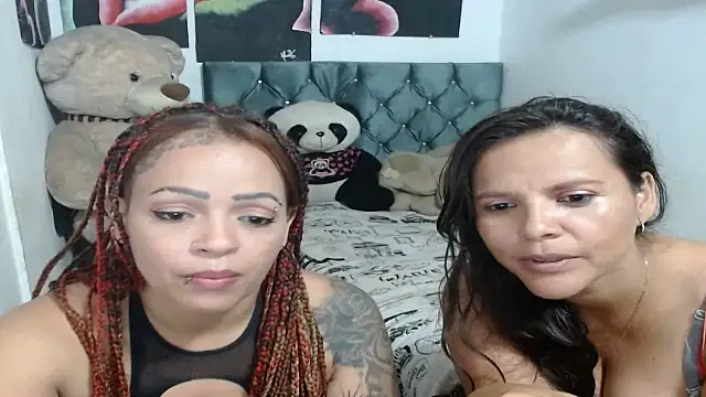 Snapshot of manzanahot9 chatting on 01-11-25, 12:22 manzanahot9 online show from 01-11-25, 12:22