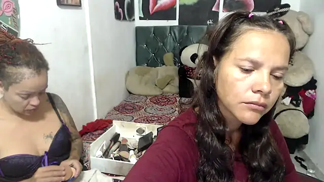 Snapshot of manzanahot9 chatting on 02-15-25, 07:27 manzanahot9 online show from 02-15-25, 07:27